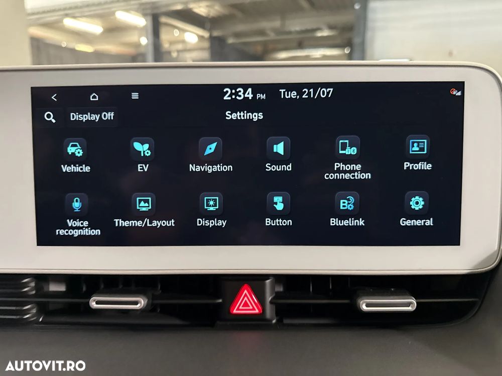 Hyundai IONIQ - 21