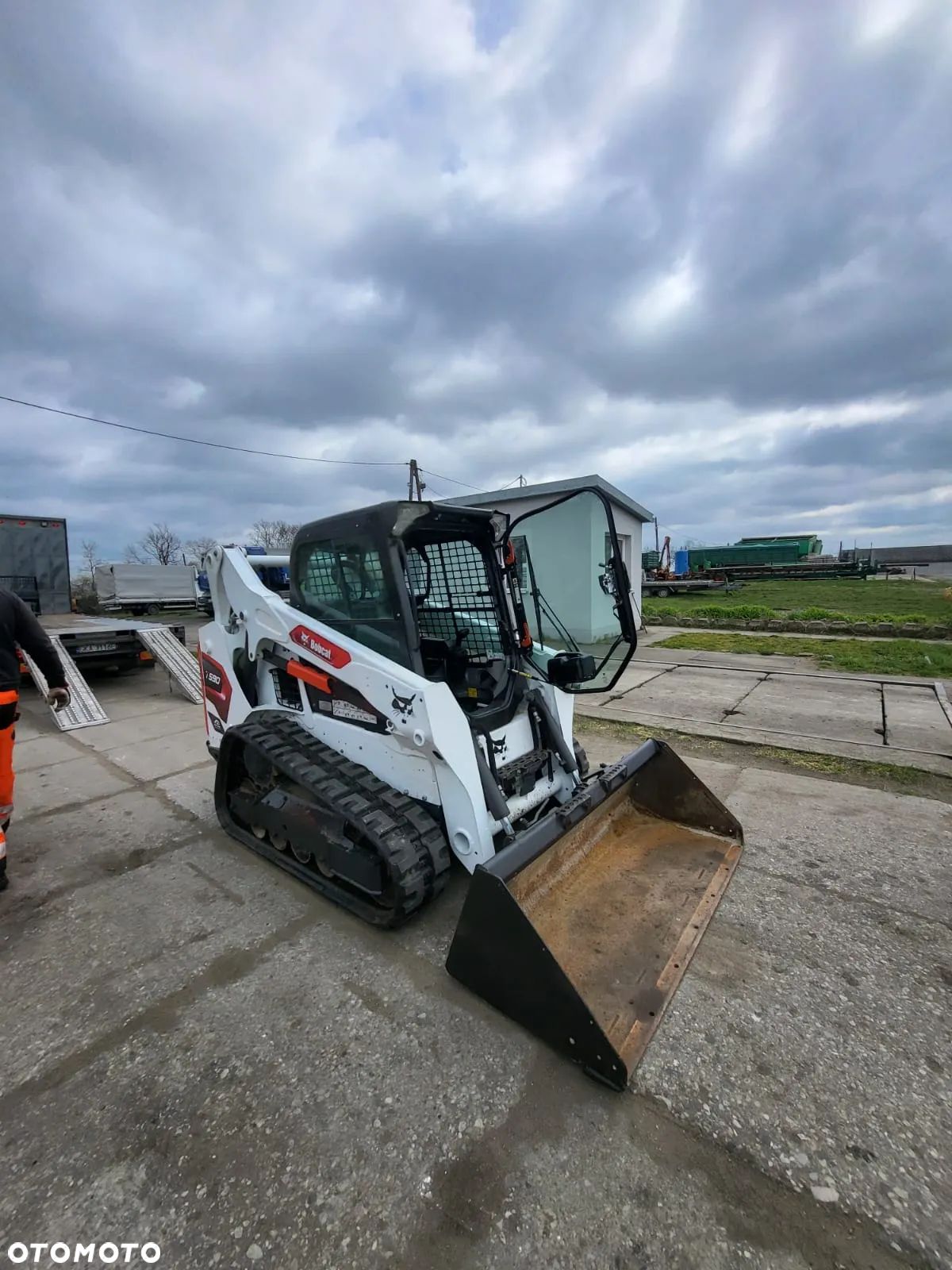 Bobcat T590 - 1