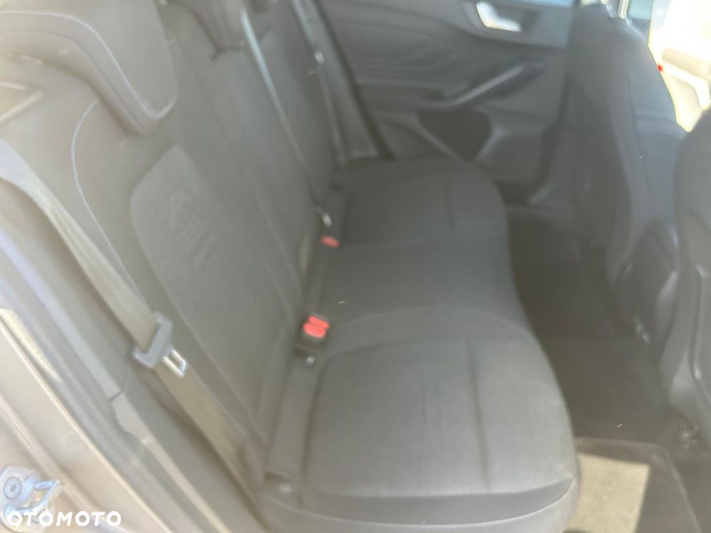 Ford Focus 1.5 EcoBoost Active - 24