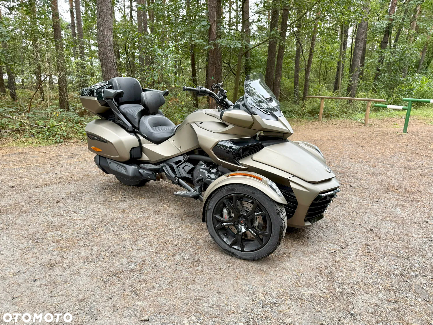 Can-Am Spyder - 26