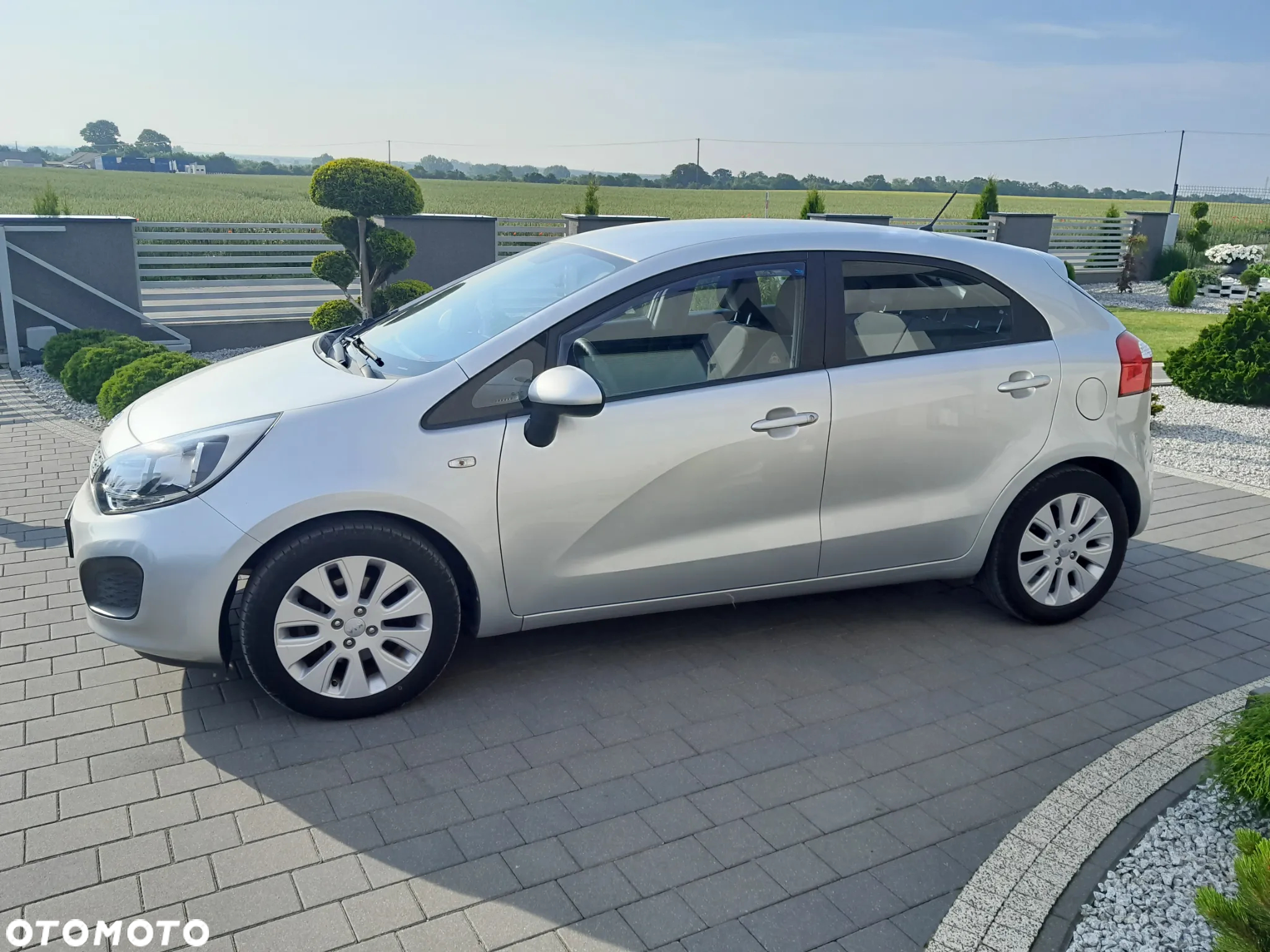 Kia Rio 1.1 CRDI Business Line - 4
