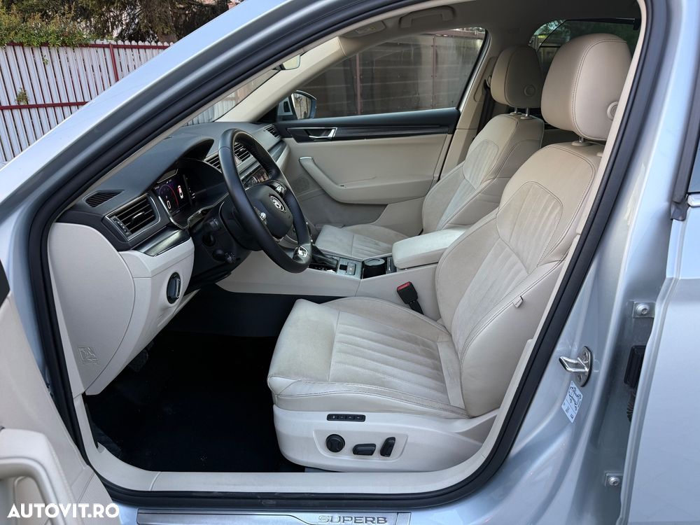 Skoda Superb 2.0 TDI 4X4 DSG Style - 25