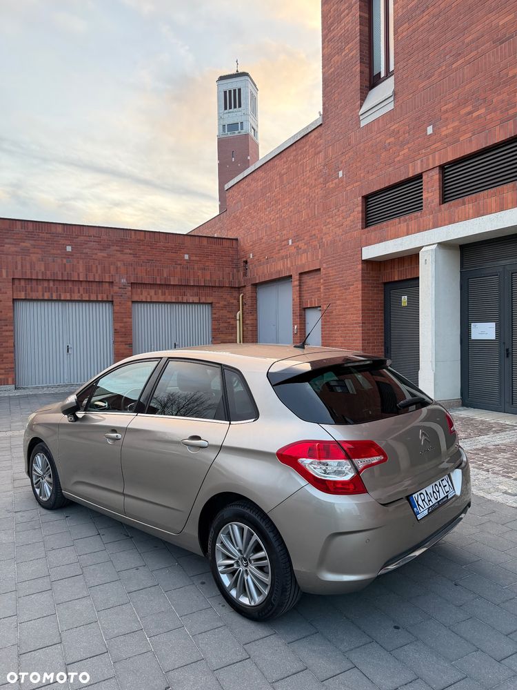 Citroën C4 1.6 VTi Exclusive - 21