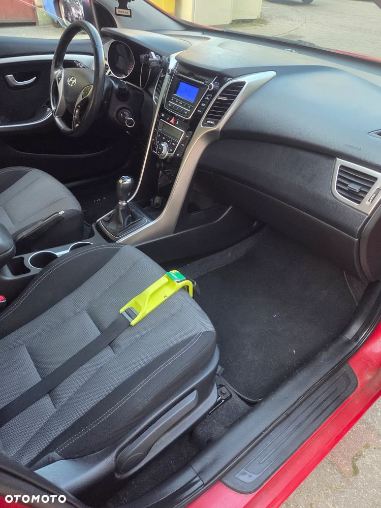 Hyundai i30 1.6 GDI Comfort - 9