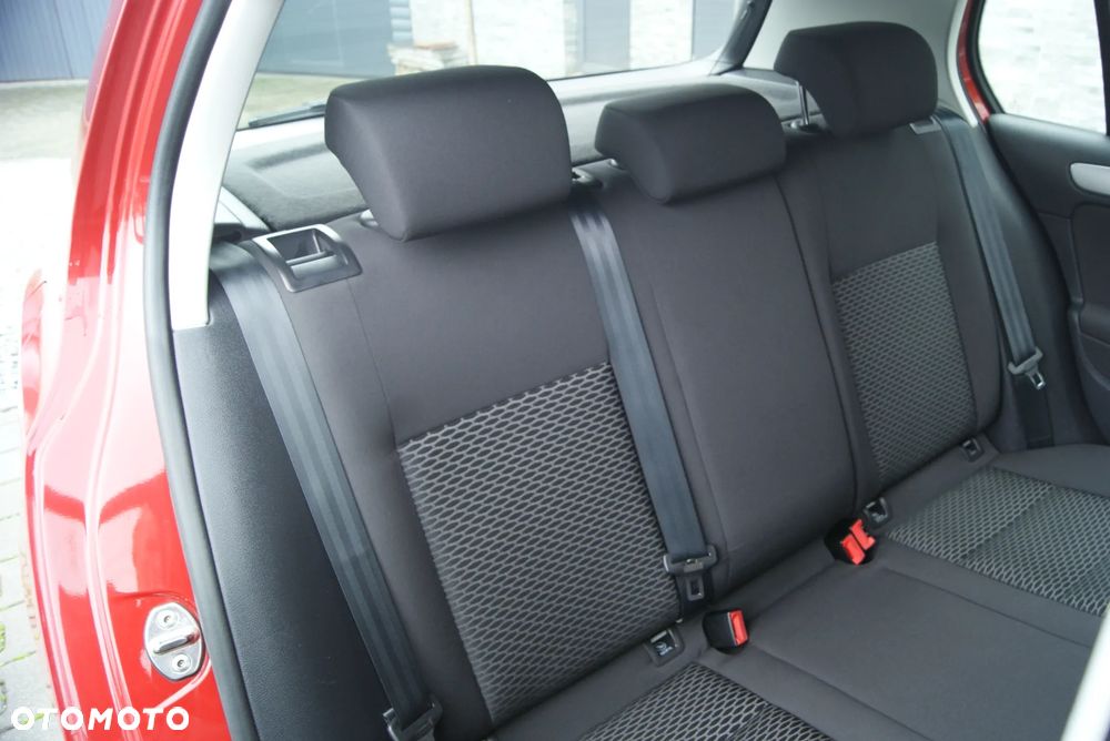 Volkswagen Golf 1.4 Comfortline - 26