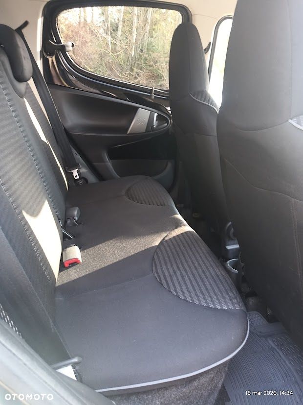 Peugeot 107 1.0 Happy - 9