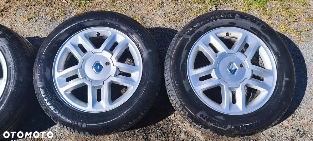 Sprzedam Felgi Aluminiowe Renault 16 " - 3