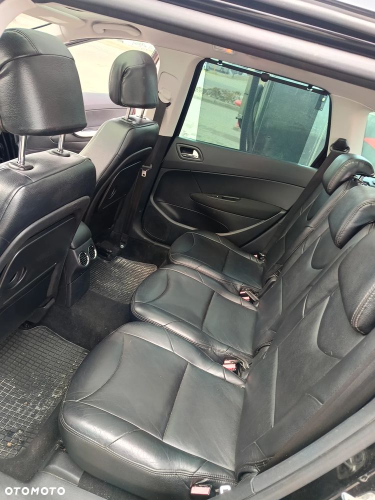 Peugeot 308 HDi FAP 140 Business Line Niveau 2 - 15