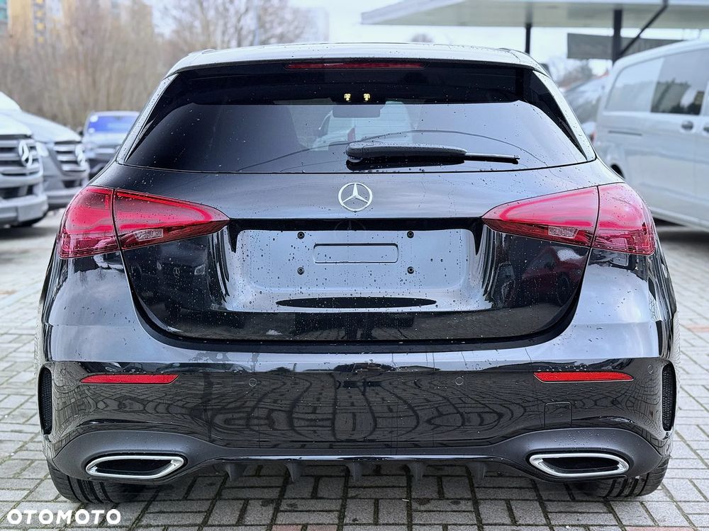 Mercedes-Benz Klasa A 220 4-Matic AMG Line 8G-DCT - 6