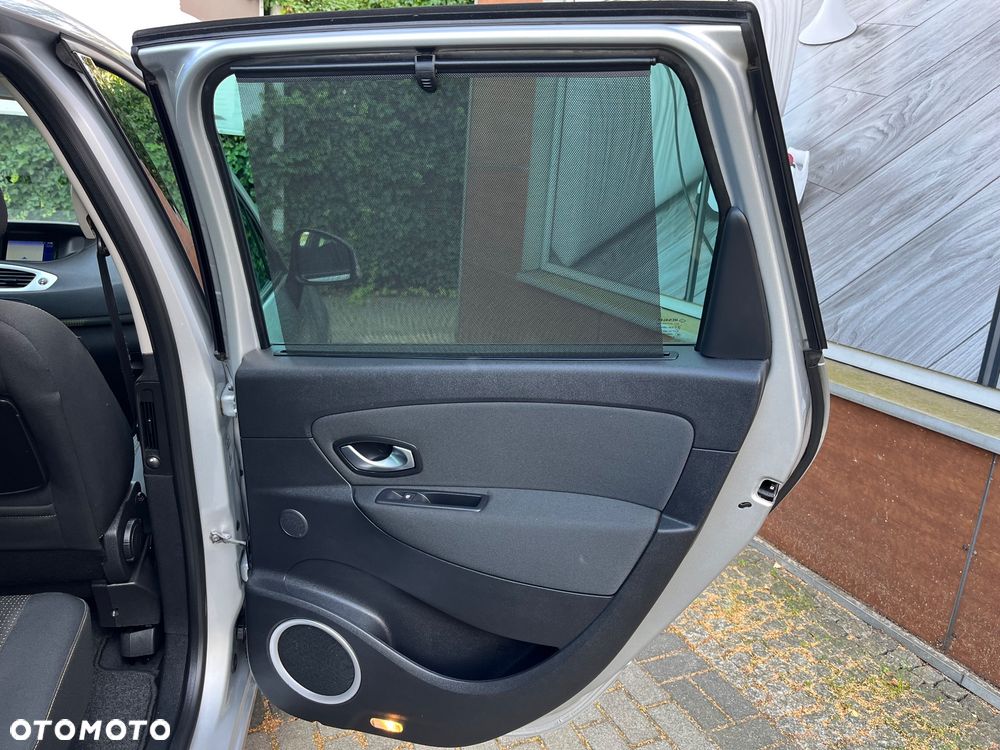 Renault Scenic 2.0 16V 140 CVT Luxe - 23