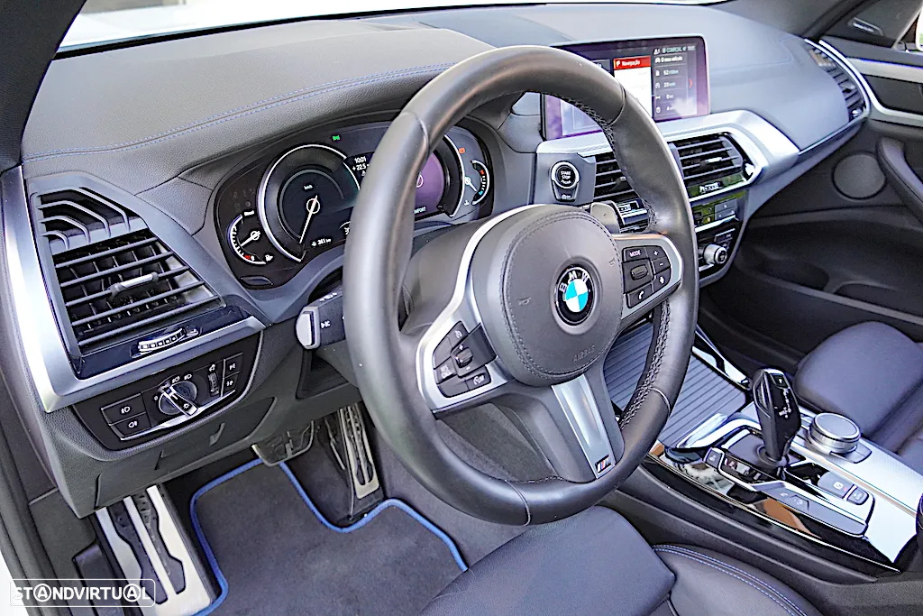 BMW X3 20 d xDrive Pack M - 28