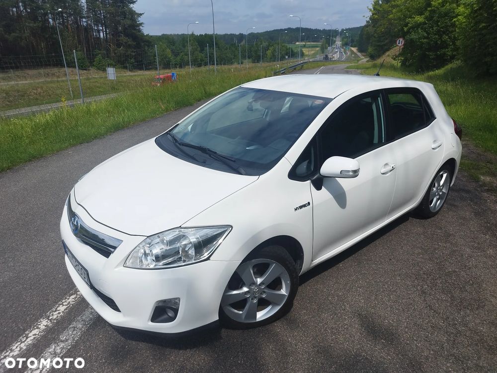 Toyota Auris - 1
