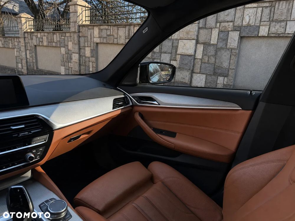 BMW Seria 5 - 12