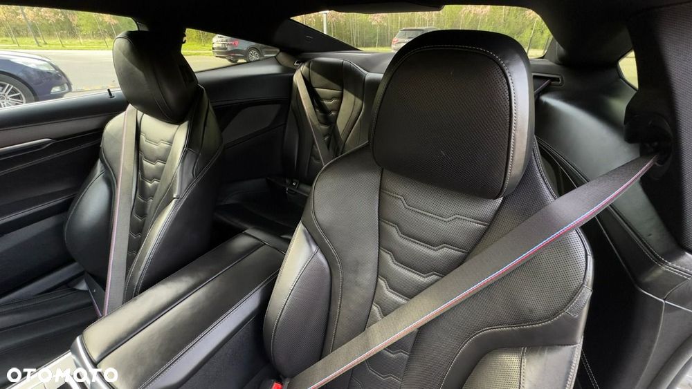 BMW Seria 8 M850i xDrive - 27