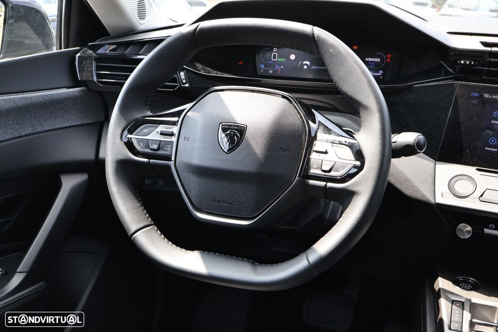 Peugeot 408 1.6 Hybrid Allure e-EAT8 - 10
