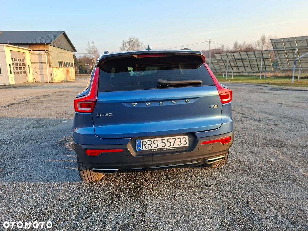 Volvo XC 40 T4 R-Design - 29