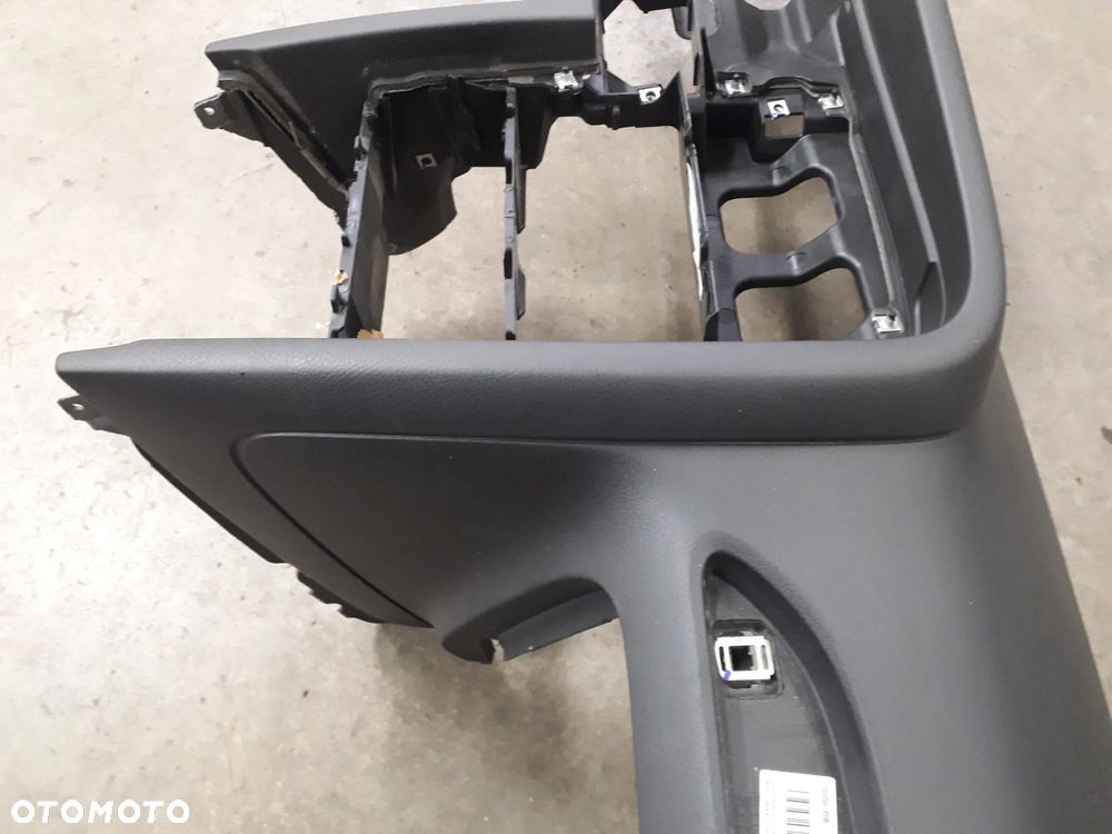 deska rozdzielcza kokpit europa A6 C6 2.0 FSI TFSI BPJ - 5