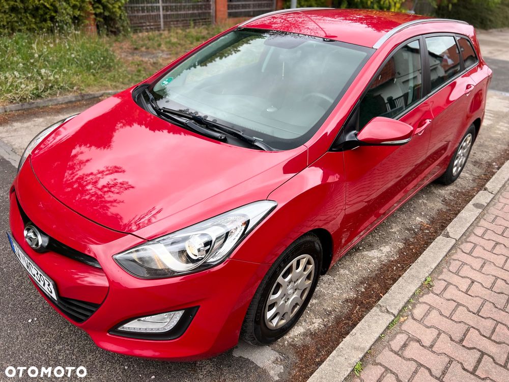 Hyundai i30 i30cw 1.4 Intro Edition - 10