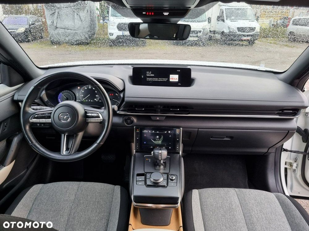 Mazda MX-30 - 21