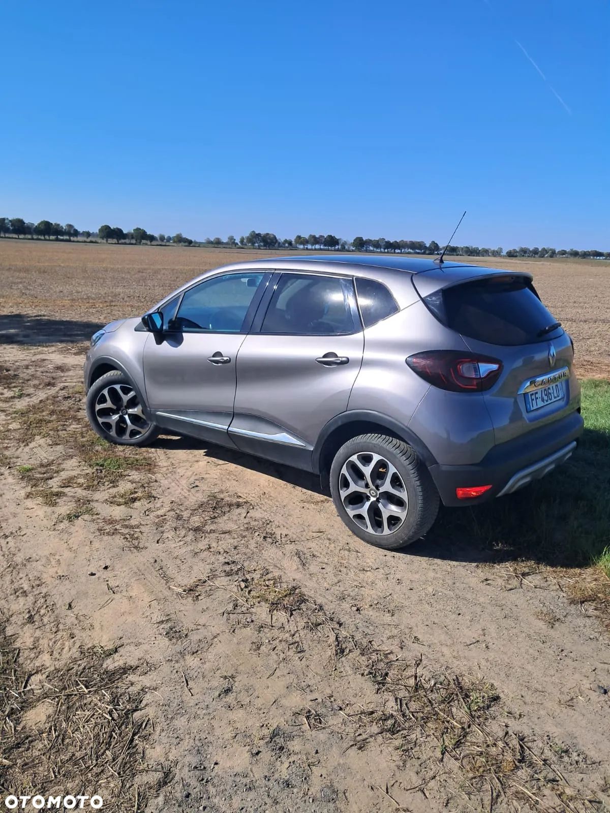 Renault Captur - 1