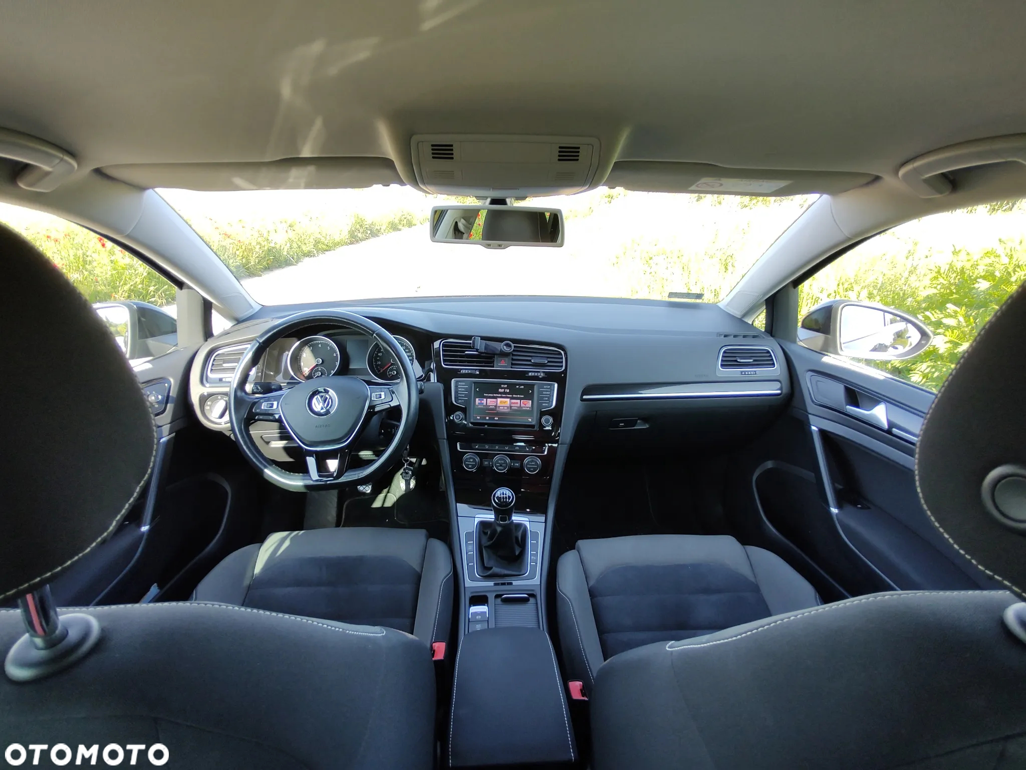 Volkswagen Golf VII 1.4 TSI BMT Highline - 12