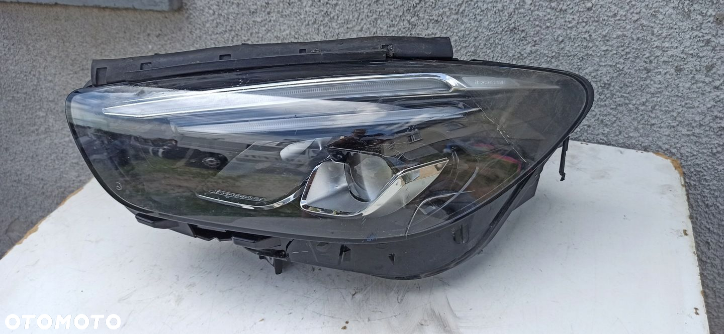 MERCEDES B-KLASA W247 LAMPA LEWY PRZÓD FULL LED PERFORMANCE A2479065703 EU - 2