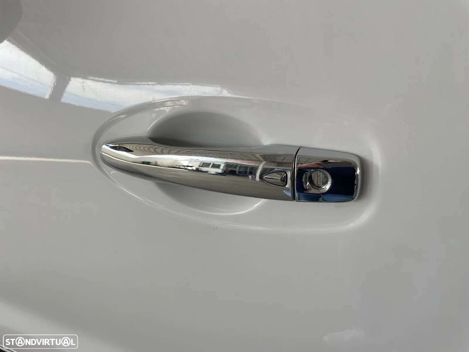Nissan Navara 2.3 dCi CD 4WD Visia - 33
