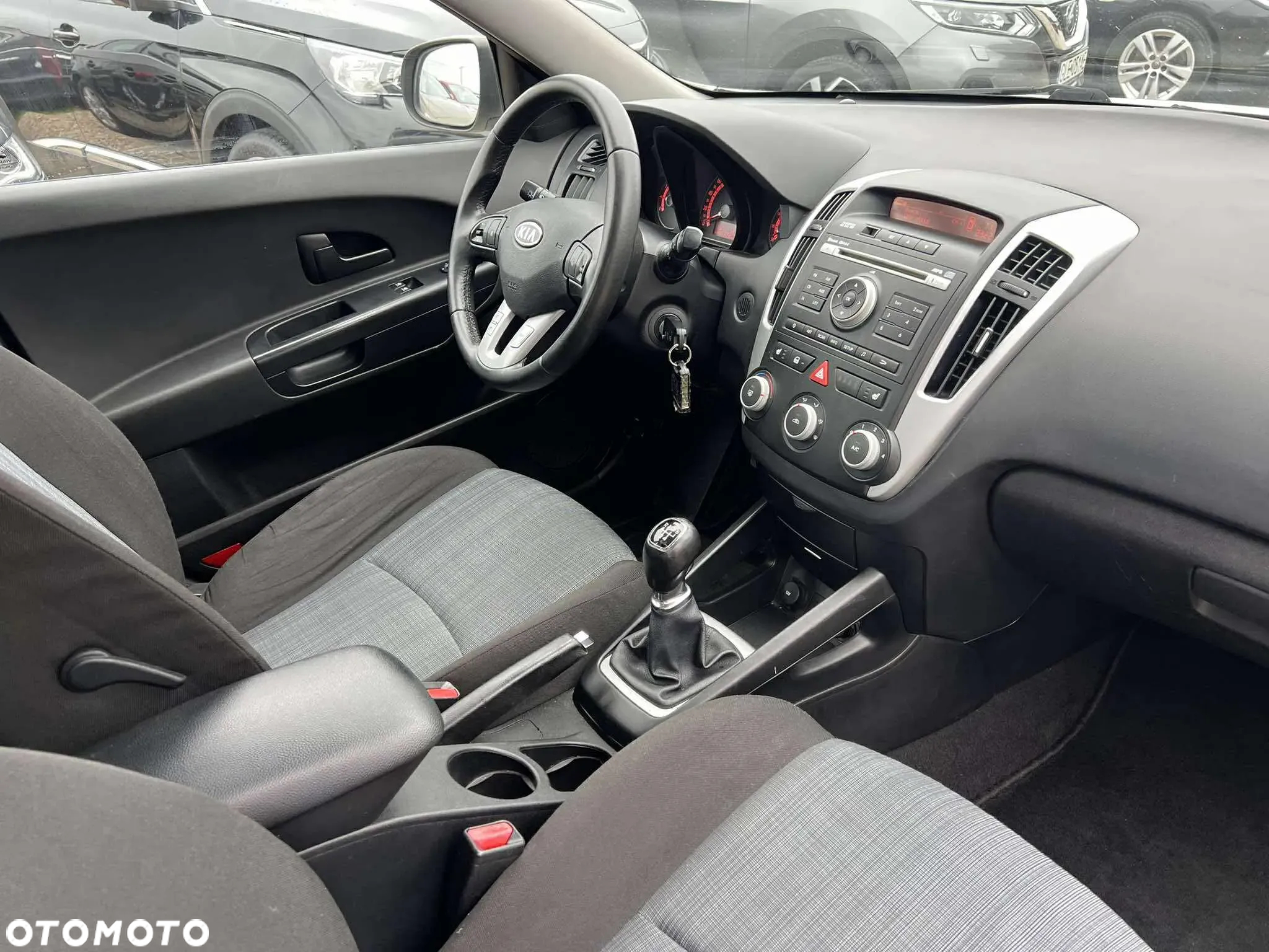 Kia Ceed Cee'd 1.6 Comfort + - 10