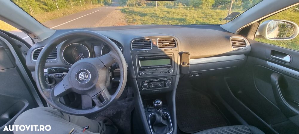 Volkswagen Golf 1.6 TDI DPF Style - 8