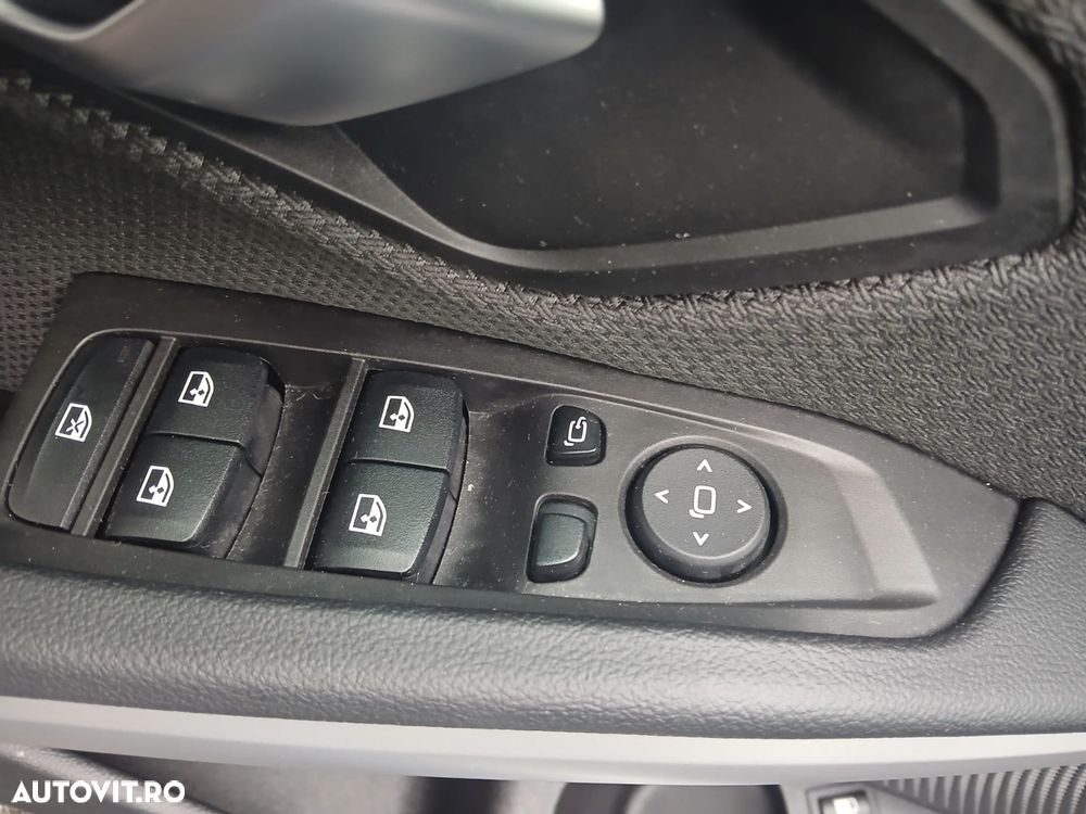 BMW Seria 3 330e iPerformance Advantage - 6