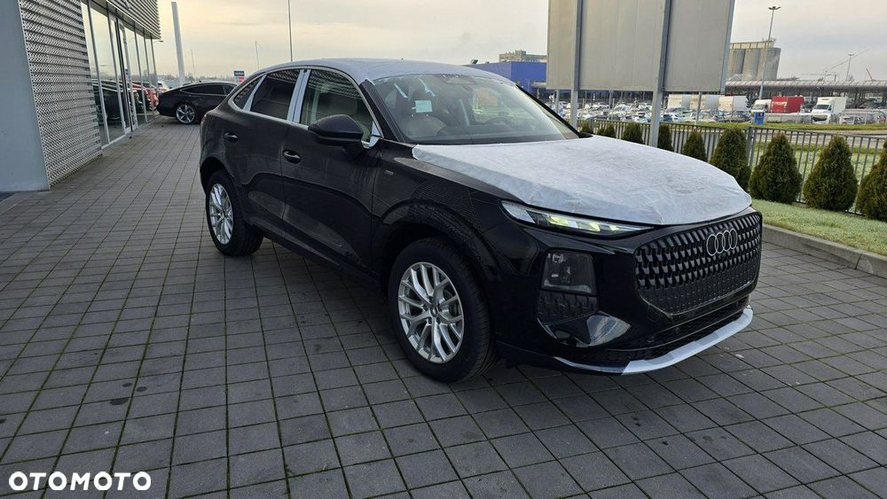 Audi Q3 Sportback - 2