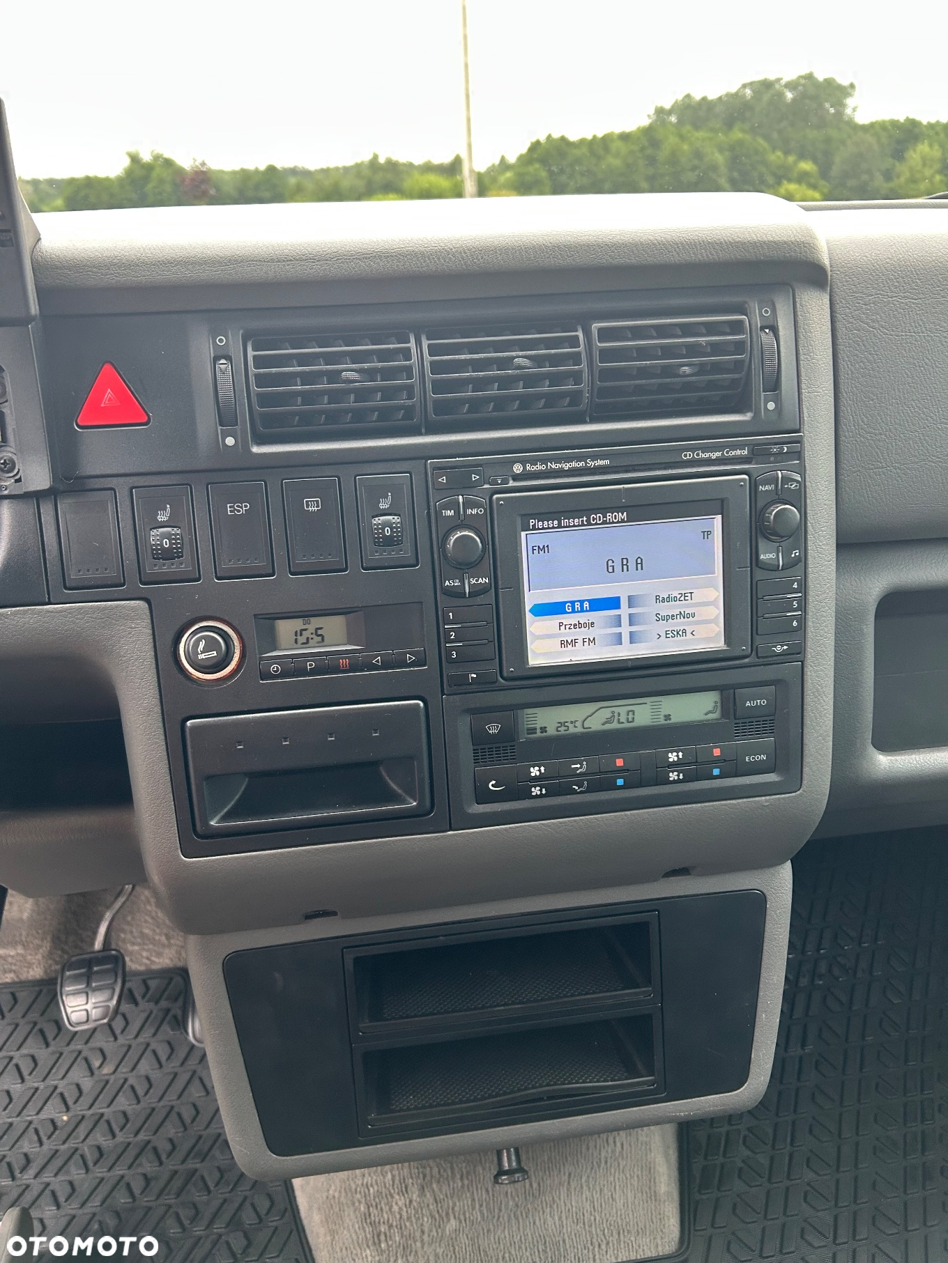 Volkswagen Multivan TDI - 16