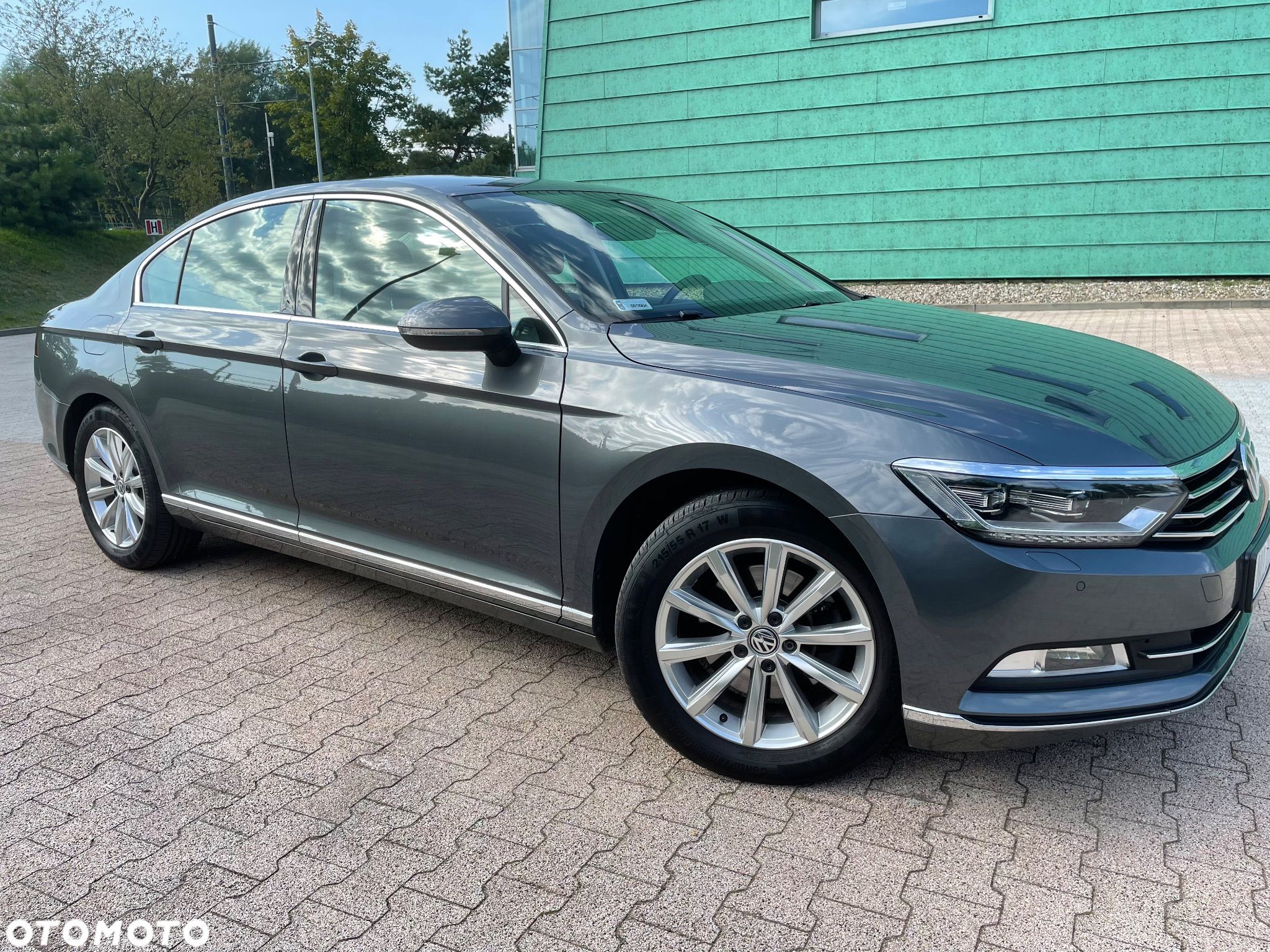 Volkswagen Passat 1.8 TSI BMT Highline DSG - 1