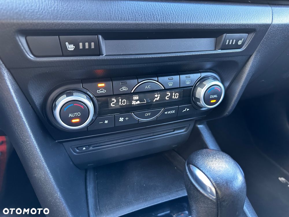 Mazda 3 - 15