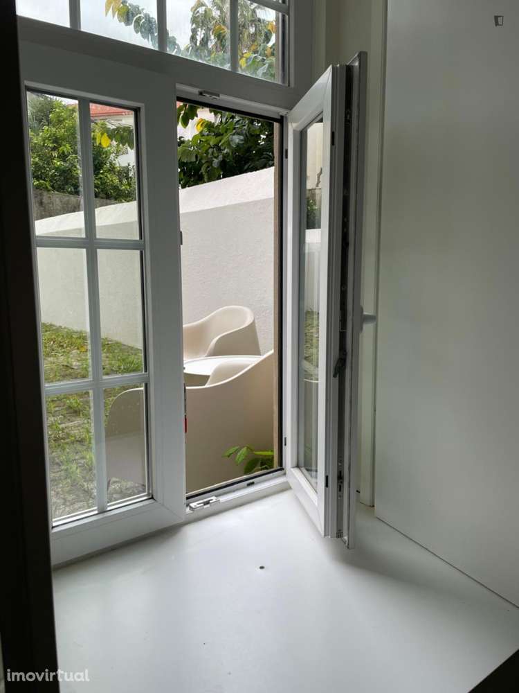 Estúdio - localizado em Alta Universitária Coimbra - Grande imagem: 4/7