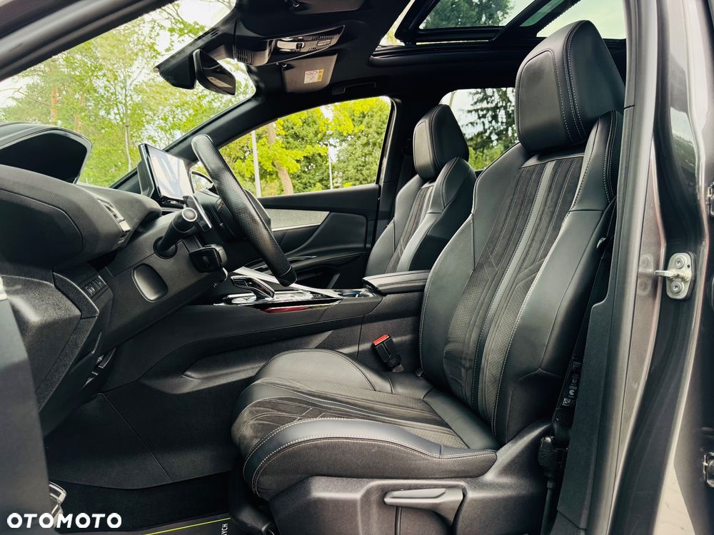 Peugeot 3008 1.6 PureTech GT Pack S&S EAT8 - 26