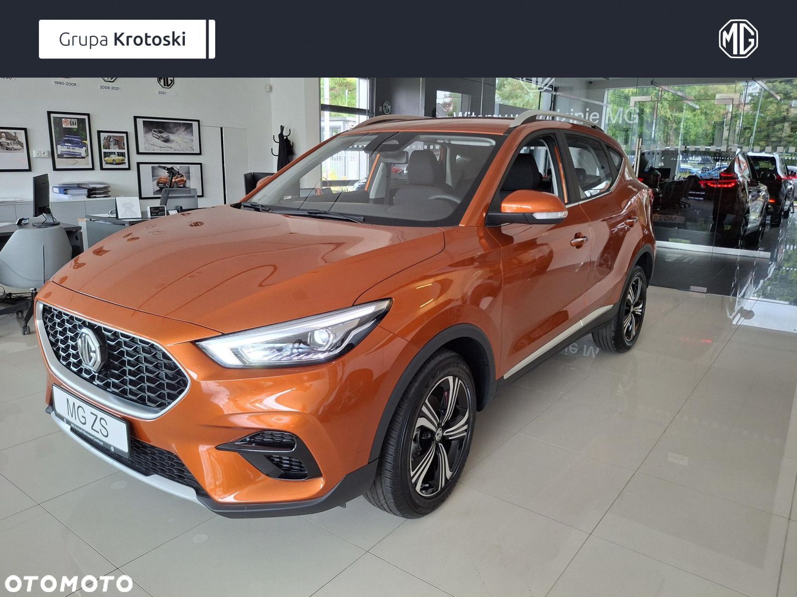 MG ZS - 1