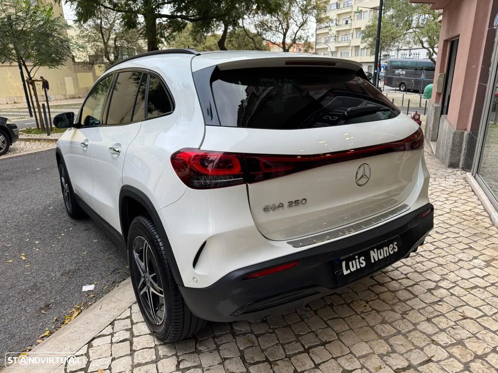 Mercedes-Benz EQA 250 AMG Line - 14