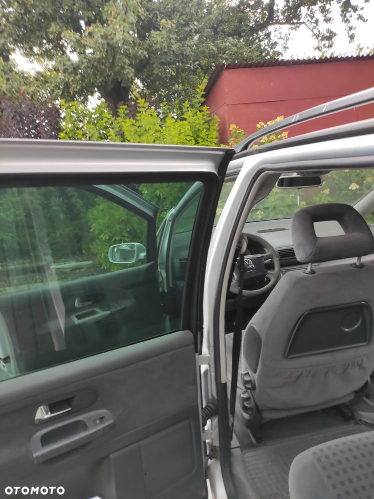 Volkswagen Sharan 1.9 TDI Highline 4Mot - 18