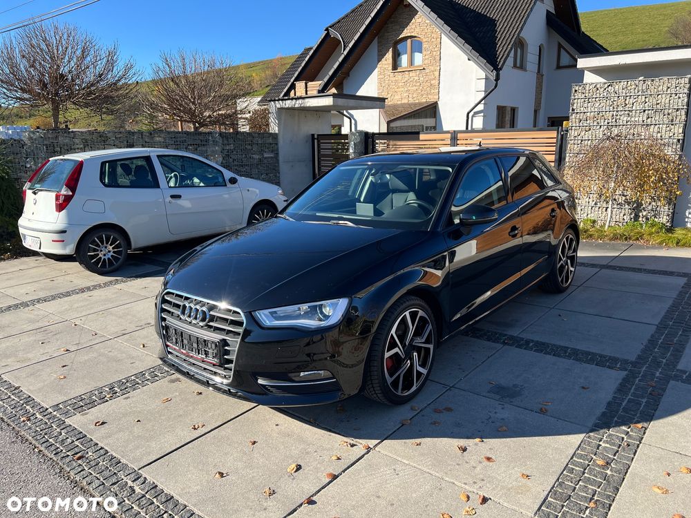 Audi A3 Sportback - 1