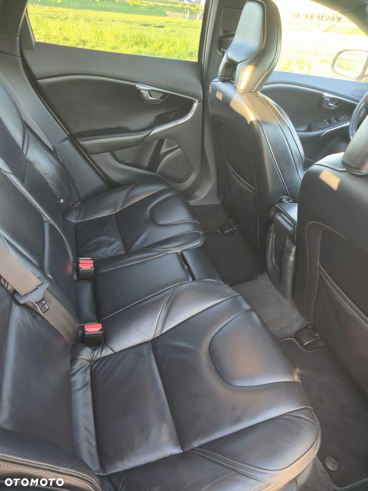 Volvo V40 D4 RDesign - 15