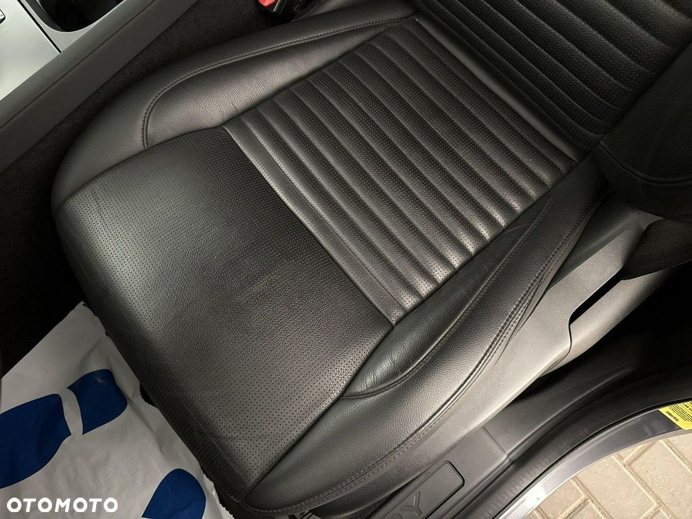 Land Rover Discovery Sport - 18