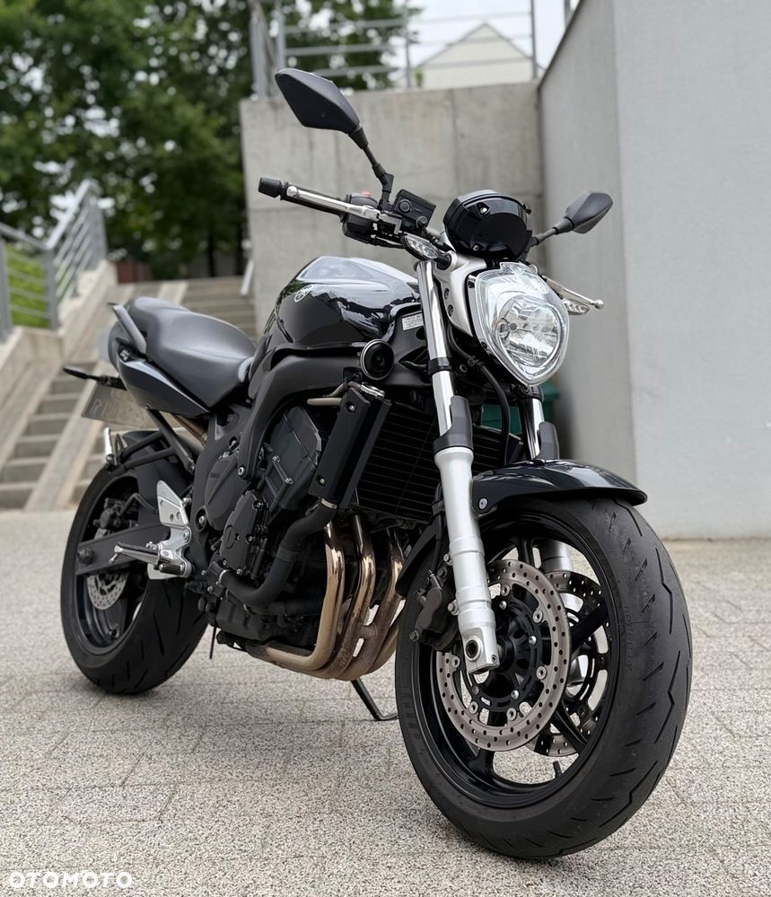 Yamaha FZ6 - 2