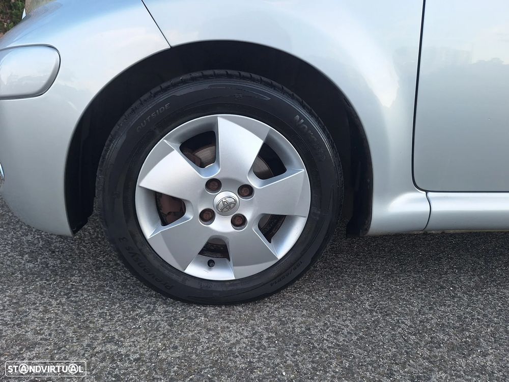 Toyota Aygo 1.0 Plus Sport Pack MM - 17