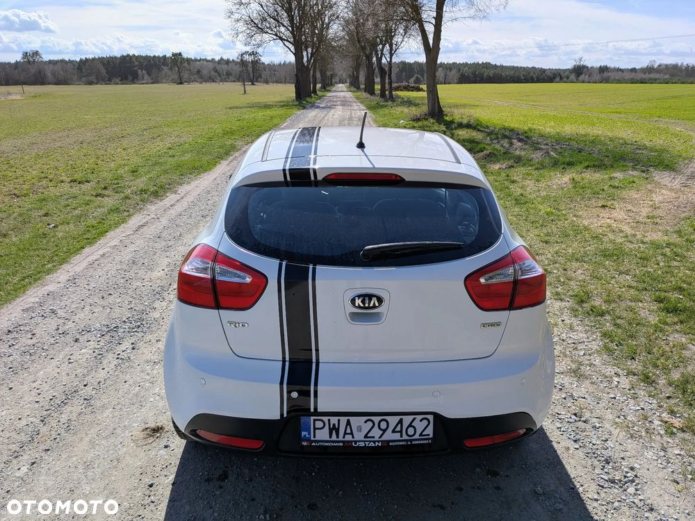 Kia Rio 1.4 CRDI Spirit - 5