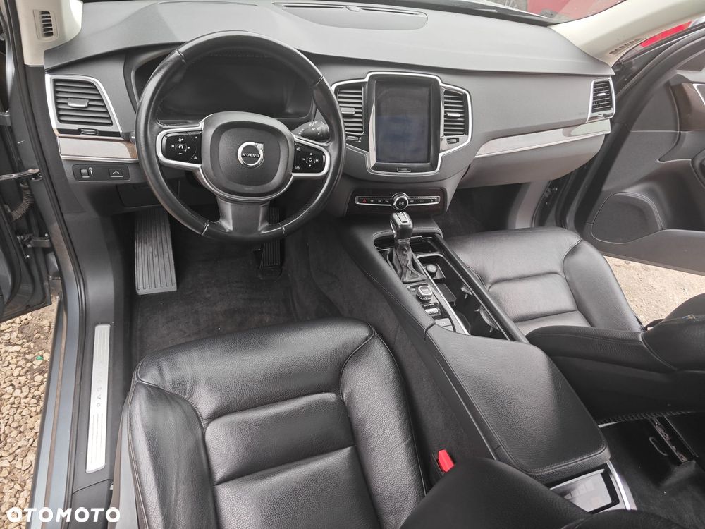 Volvo XC 90 T6 AWD Geartronic Momentum - 12