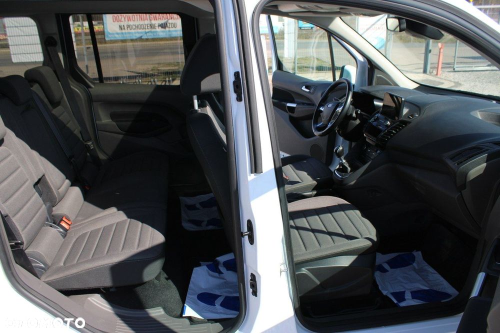 Ford Tourneo Connect - 30