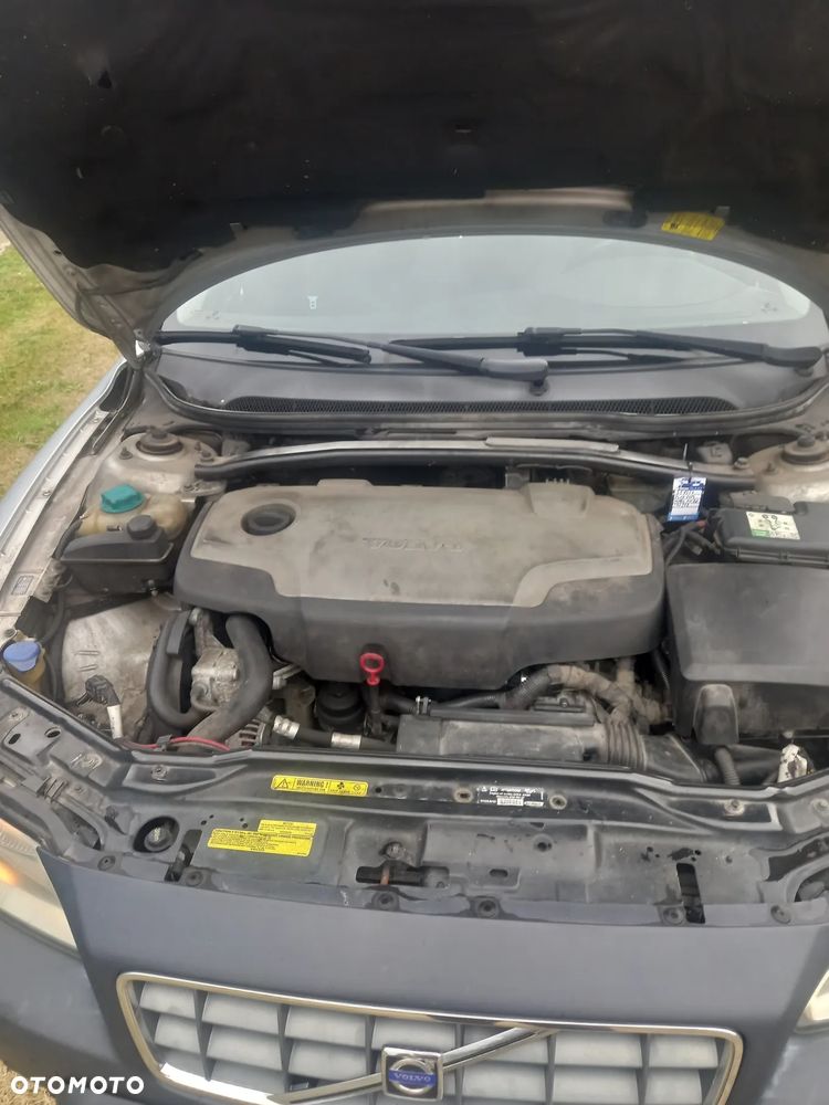 Volvo XC 70 D5 AWD Momentum - 21