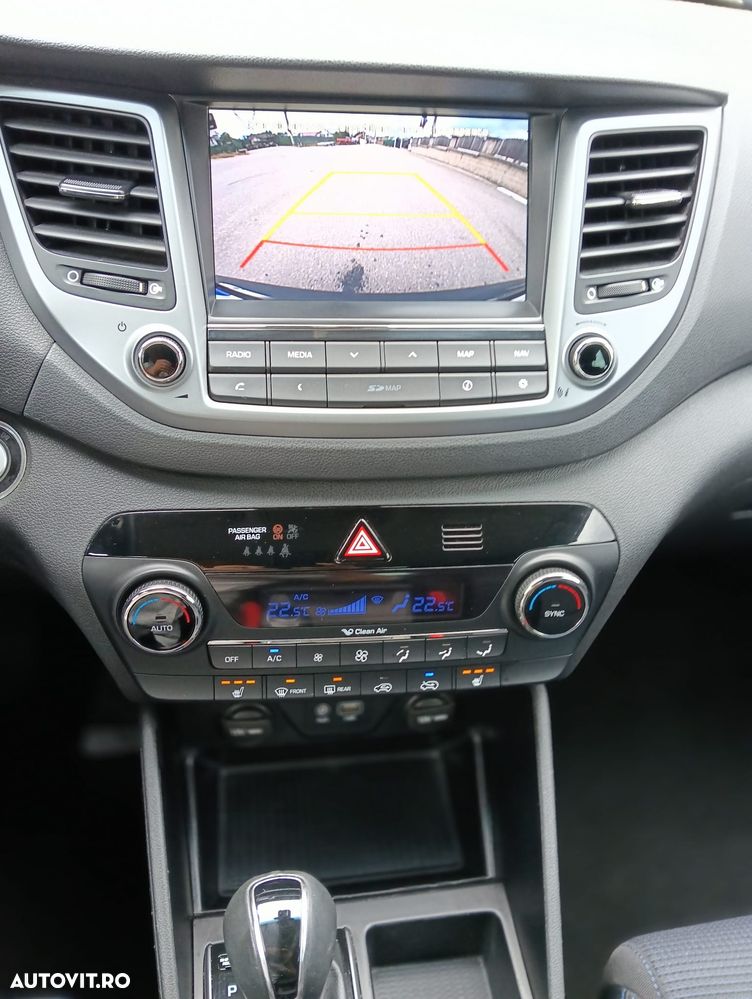 Hyundai Tucson blue 1.7 CRDi 2WD DCT Style - 36