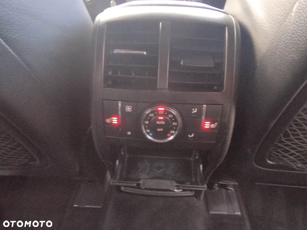 Mercedes-Benz ML 420 CDI 4-Matic - 15